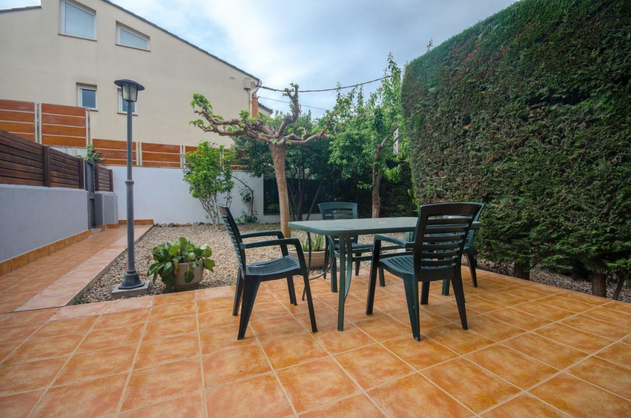 Сasa de vacaciones Casa Con Piscina Y Parking En Gerona