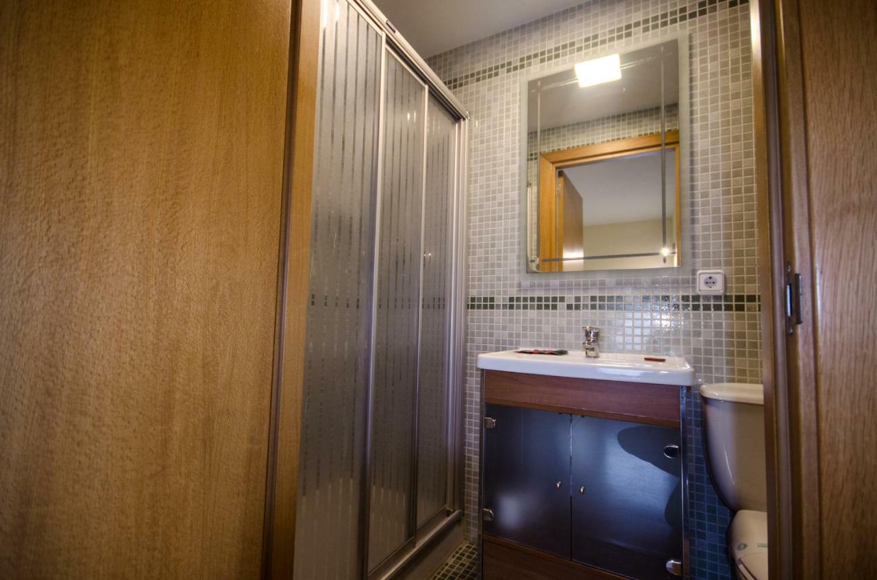 Casa Con Piscina Y Parking En Сasa de vacaciones *